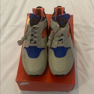Nike Air Huarache Sneakers
